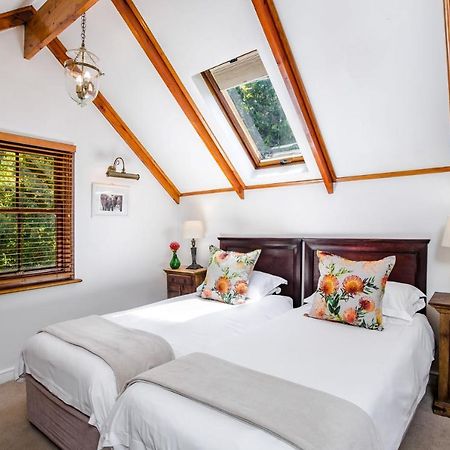 סטלנבוש Roosenwijn Guesthouse מראה חיצוני תמונה