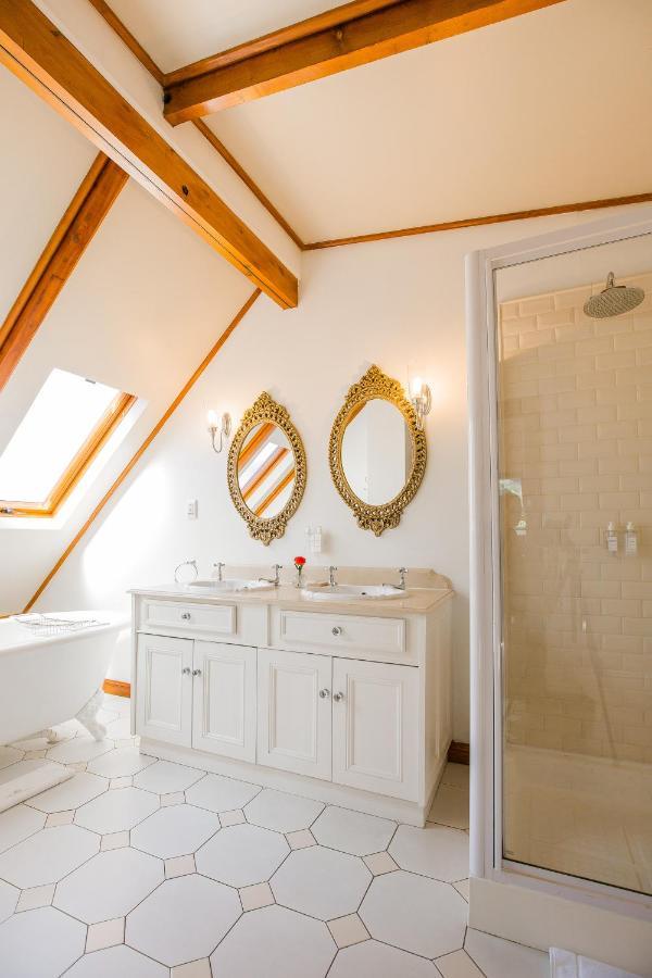 סטלנבוש Roosenwijn Guesthouse מראה חיצוני תמונה