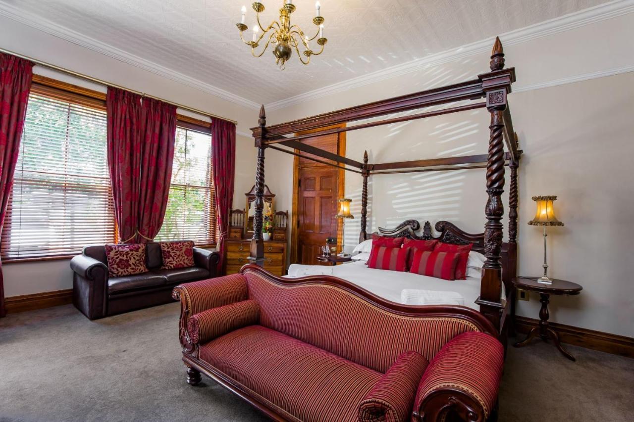 סטלנבוש Roosenwijn Guesthouse מראה חיצוני תמונה