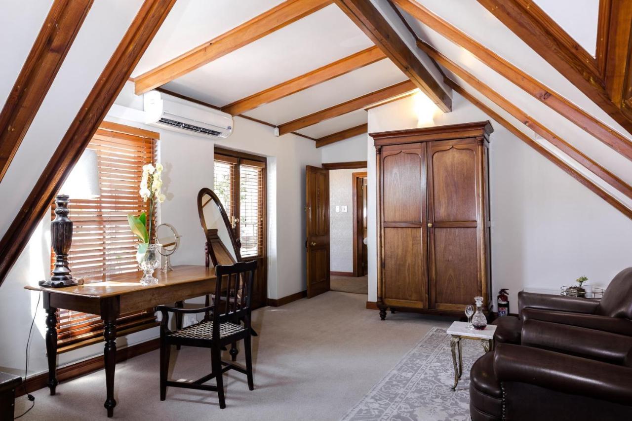 סטלנבוש Roosenwijn Guesthouse מראה חיצוני תמונה